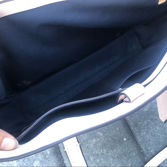 Tory Burch Parker Leather Tote - Picture 8 of 8